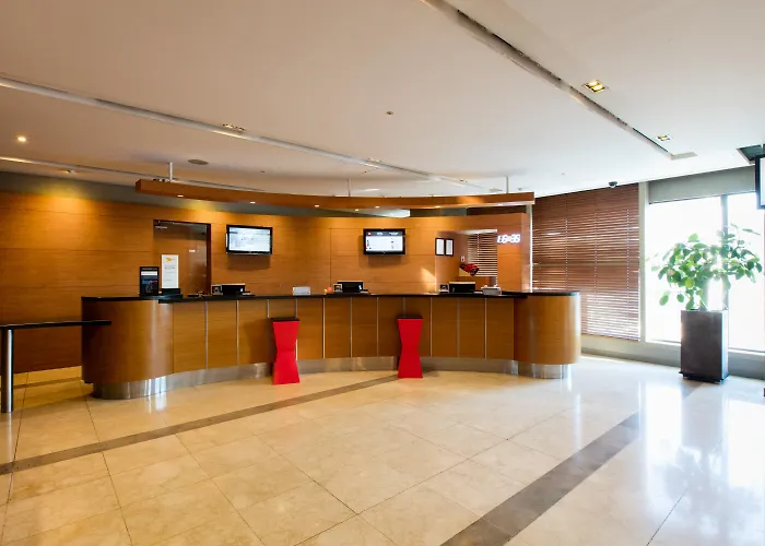 Ibis Ambassador Myeongdong Hotel 3*