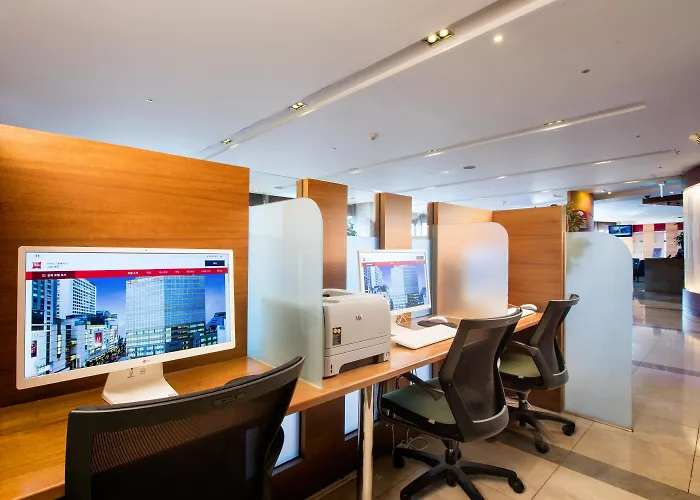 Hotel Ibis Ambassador Myeongdong 3*
