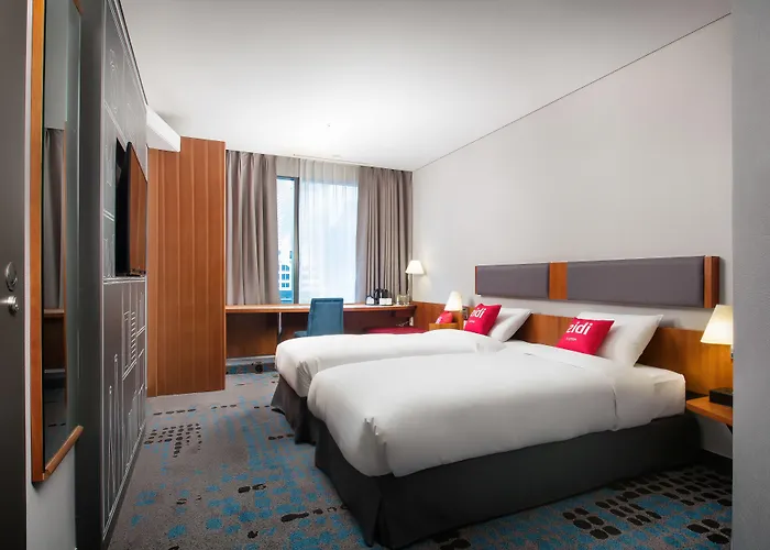 Ibis Ambassador Myeongdong 3*
